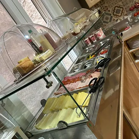 Bed & Breakfast Wesselenyi 3*