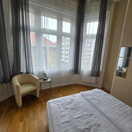 Bed & Breakfast Wesselenyi