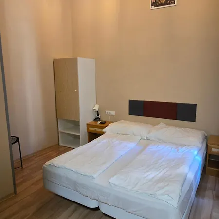 Wesselenyi Bed and breakfast