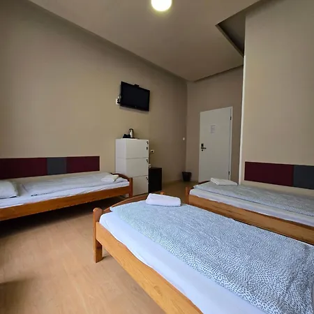 Wesselenyi Nocleg ze śniadaniem 3*